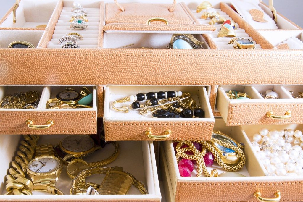 Gold jewelry in jewelry boxes