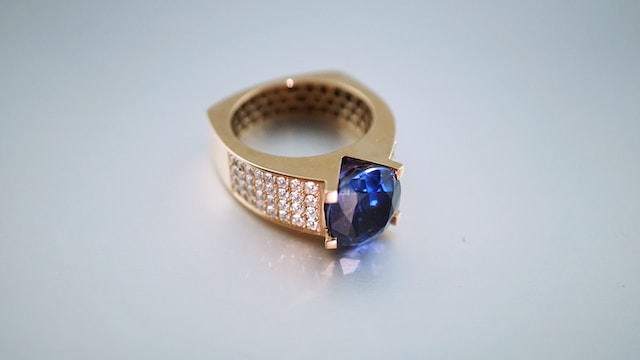 blue and gold ring